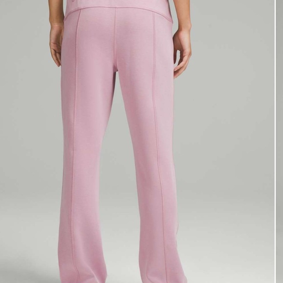 Lululemon Softstreme High-Rise Pant 8/Rose Blush EUC - Picture 2 of 9